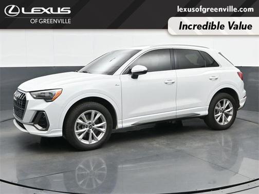 2021 Audi Q3 45 S line Premium
