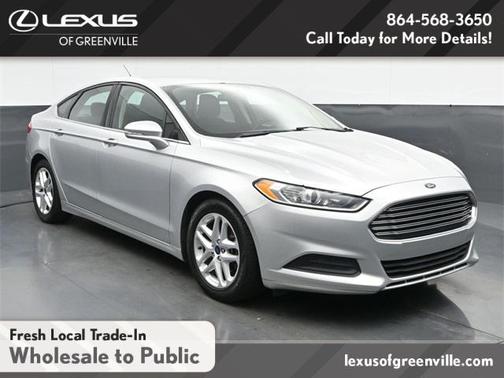 2015 Ford Fusion SE