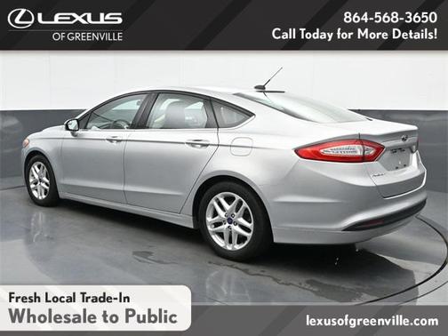 2015 Ford Fusion SE