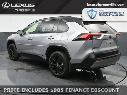 2024 Toyota RAV4 Hybrid SE