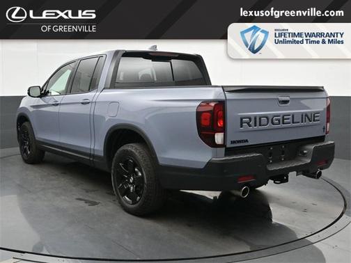 2025 Honda Ridgeline Black