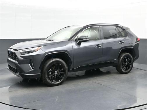 2023 Toyota RAV4 Hybrid SE