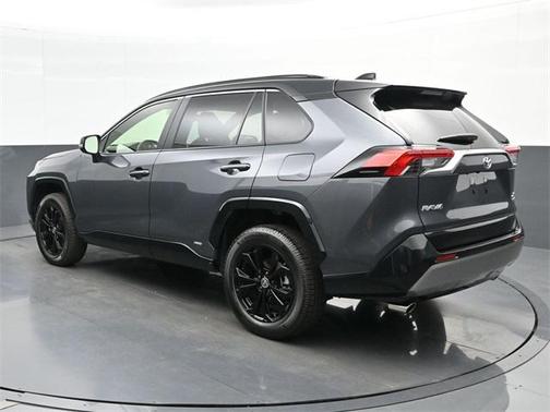 2023 Toyota RAV4 Hybrid SE