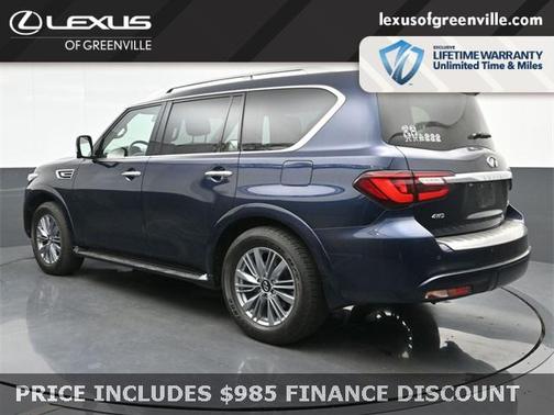 2022 INFINITI QX80 Luxe