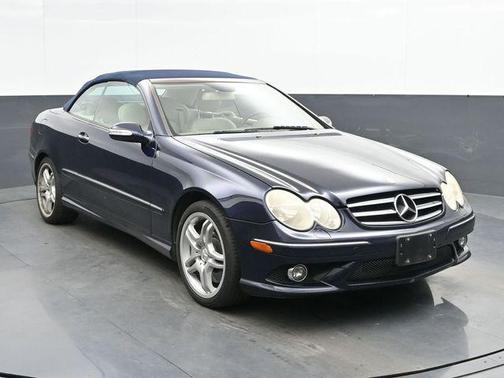 Navy 2009 Mercedes-Benz CLK-Class CLK 550