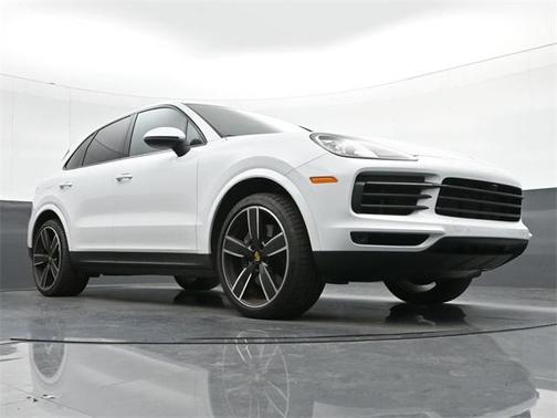 2023 Porsche Cayenne Platinum Edition