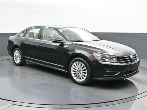 2017 Volkswagen Passat 1.8T SE