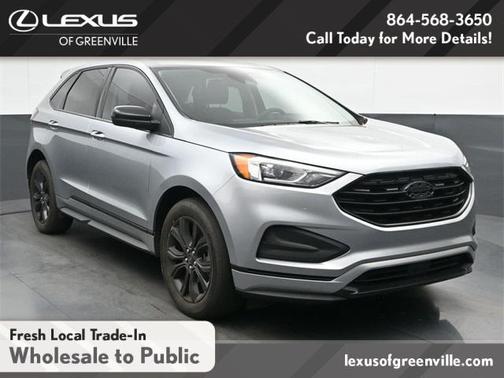 2022 Ford Edge SE