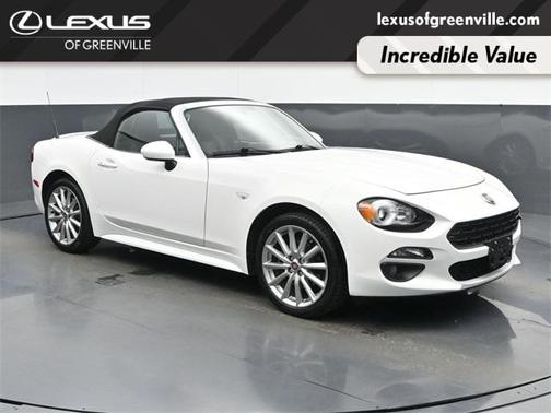 2018 FIAT 124 Spider Base
