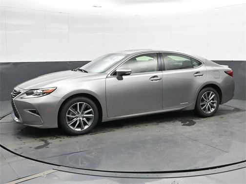 2018 Lexus ES 300h Base