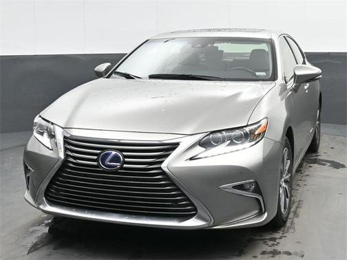 2018 Lexus ES 300h Base