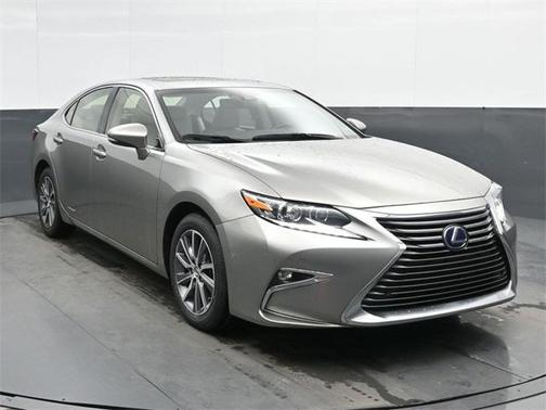 2018 Lexus ES 300h Base