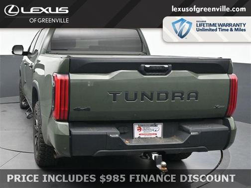 2022 Toyota Tundra SR5