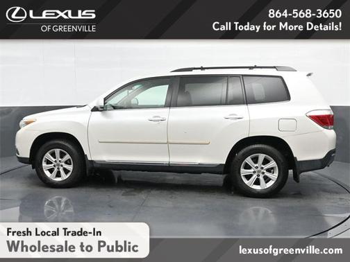 2012 Toyota Highlander SE