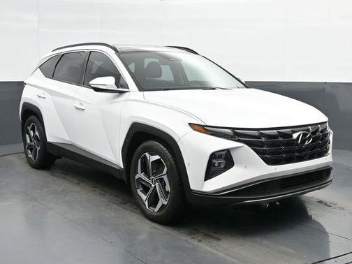 White Pearl 2024 Hyundai TUCSON Limited