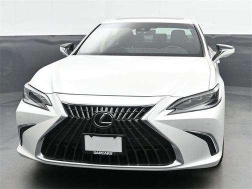 2024 Lexus ES 300h Ultra Luxury