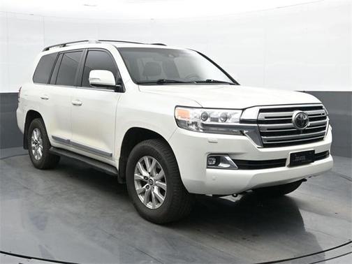 2018 Toyota Land Cruiser Base