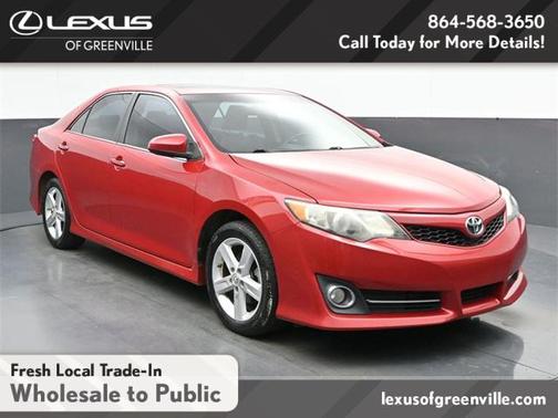 2014 Toyota Camry SE