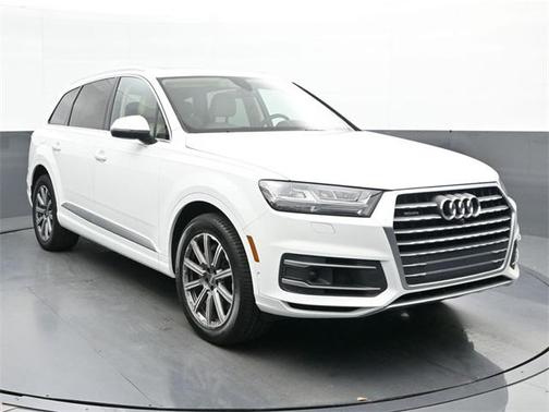 2019 Audi Q7 55 Premium Plus