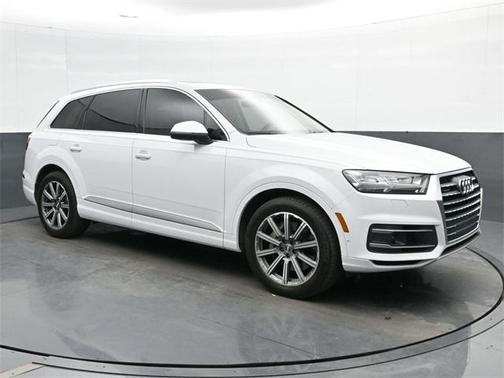 2019 Audi Q7 55 Prestige