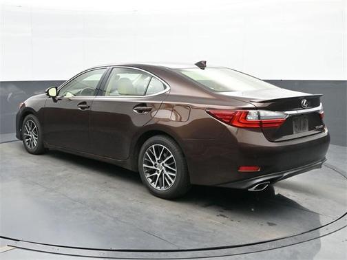 2016 Lexus ES 350 Base