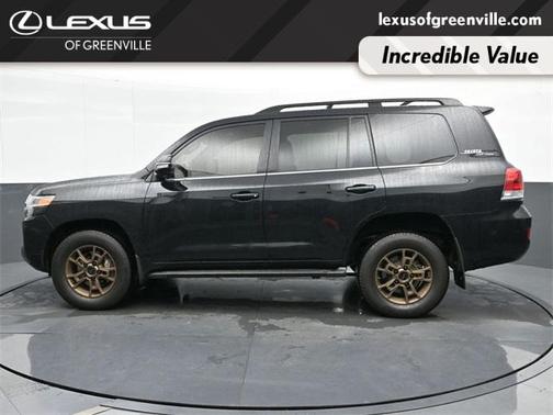 2020 Toyota Land Cruiser Base