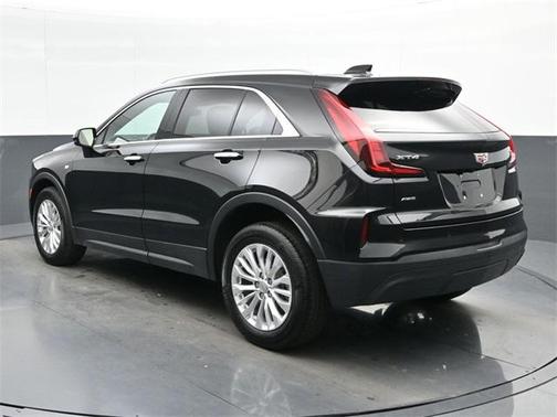 2024 Cadillac XT4 Luxury