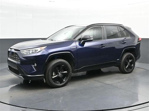 2021 Toyota RAV4 Hybrid SE