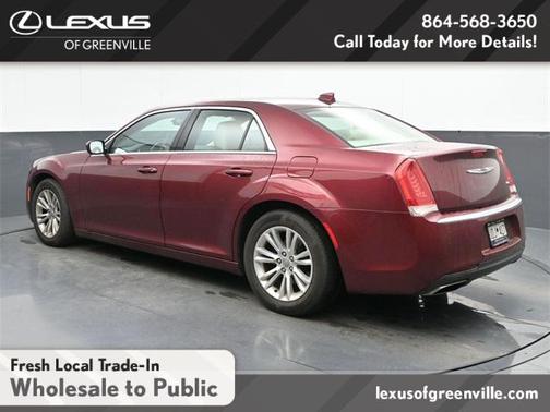 2016 Chrysler 300 Limited