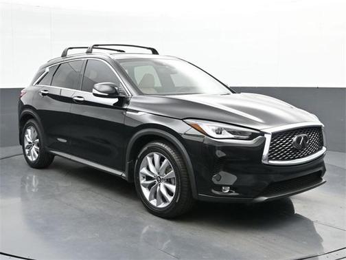 2022 INFINITI QX50 LUXE