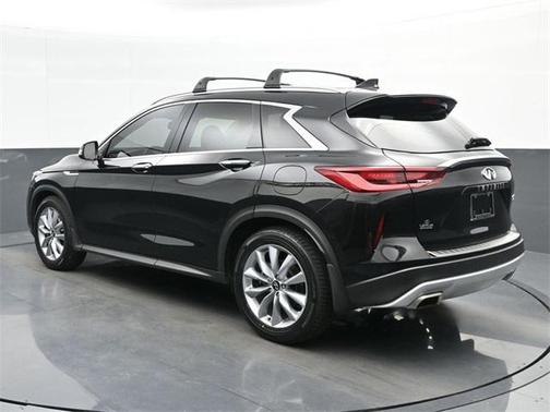 2022 INFINITI QX50 LUXE