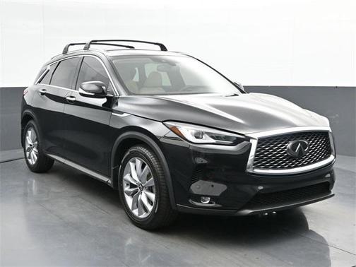 2022 INFINITI QX50 LUXE