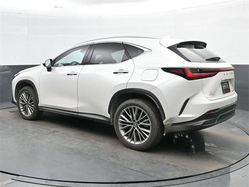 2025 Lexus NX 350h Premium