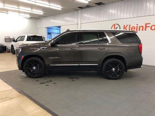 Smokey Quartz Metallic 2021 GMC Yukon Denali