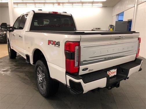 2025 Ford F-250 Platinum