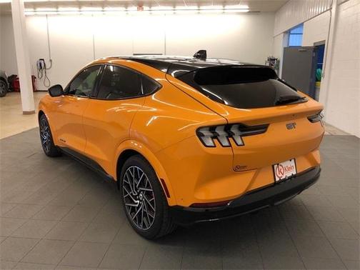2022 Ford Mustang Mach-E GT