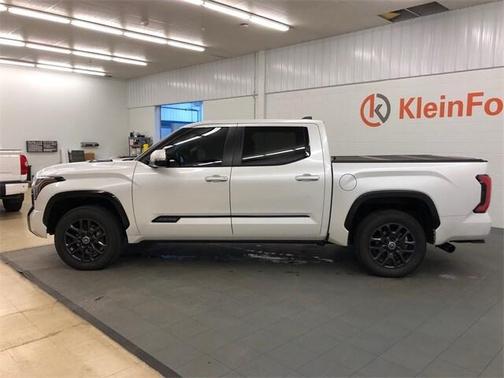 2024 Toyota Tundra Hybrid Platinum