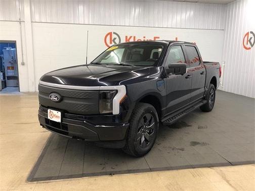 2025 Ford F-150 Lightning Flash