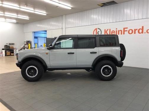 2023 Ford Bronco Badlands