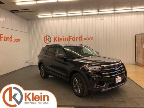 Agate Black Metallic 2026 Ford Explorer Active