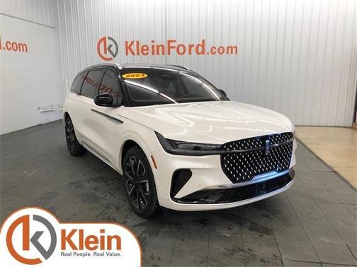 2024 Lincoln Nautilus Reserve