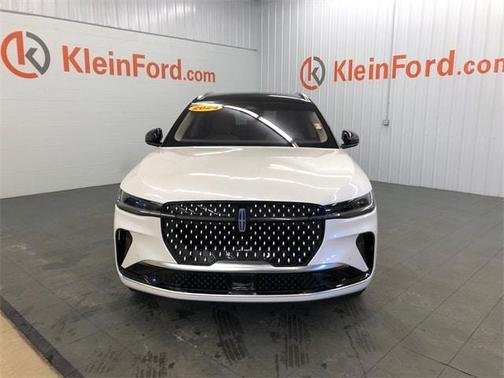 2024 Lincoln Nautilus Reserve