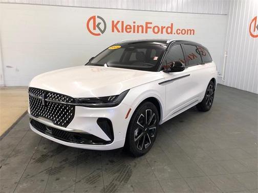 2024 Lincoln Nautilus Reserve