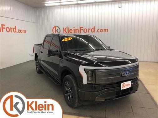 2023 Ford F-150 Lightning LARIAT
