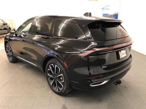 2024 Lincoln Nautilus Reserve