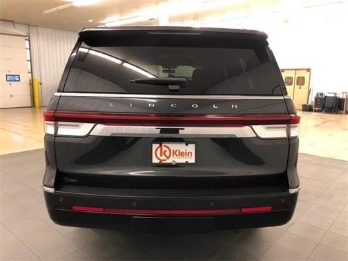 2024 Lincoln Navigator L Reserve