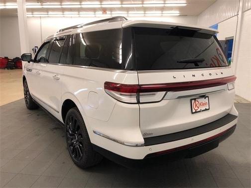 2023 Lincoln Navigator L Black Label