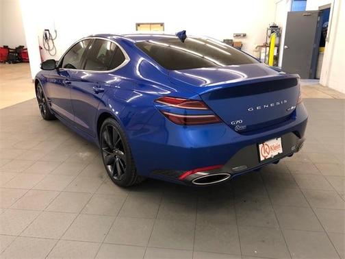 2022 Genesis G70 3.3T