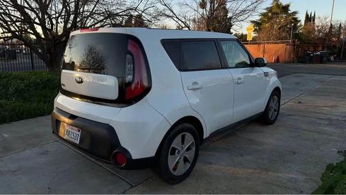 Clear White 2016 Kia Soul Base