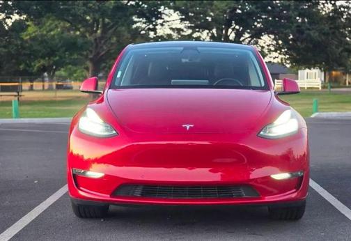 2021 Tesla Model Y Long Range Dual Motor All-Wheel Drive